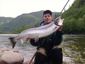 Markus Zimmer med en grann 10 kg Gaula lax