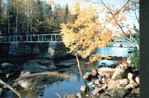 Stålbron vid Bursjön lågvatten hösten 1994