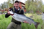 Rasmus-Olsen med Mörrums lax vikt 9,62kg. Fångst datum 120517