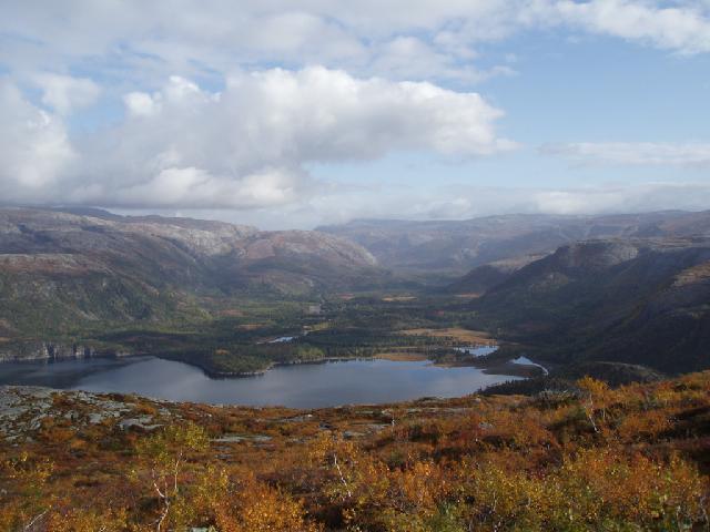 Åbjørvatn