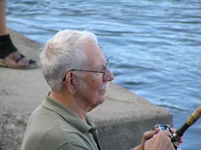 Den gamle veteranen David Tärnhall tänker på sin storlax på 13,3 i lilla Edet i Maj